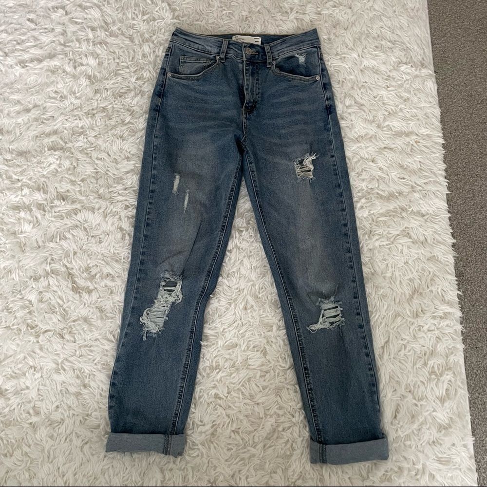 3/$45 Ardene Distressed High Waisted mom jeans